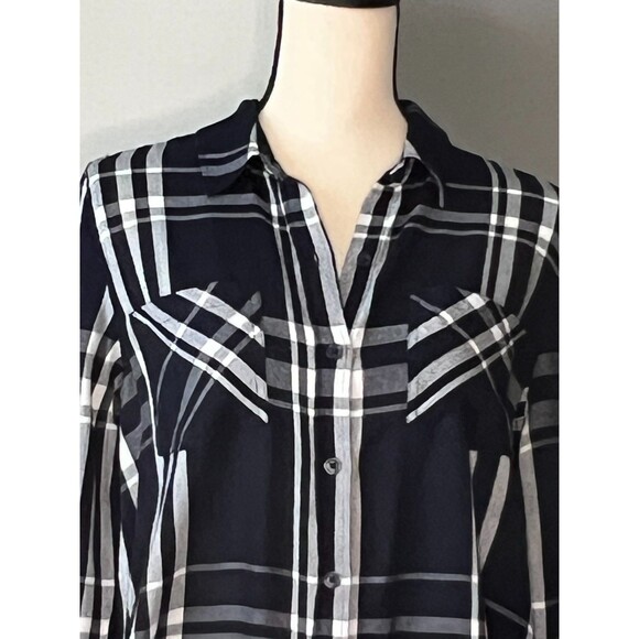 Lucky Brand Womens Plaid Blouse Navy & White Button Collar Pockets Sz M - Picture 2 of 5